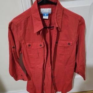 Womens Columbia Pink button up short size Small